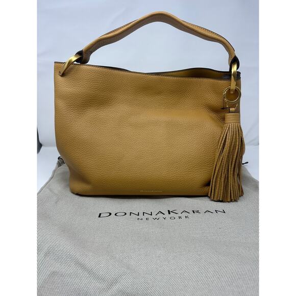 Donna Karan Handbags - Donna Karen Glenwood Purse NWT